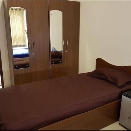 Suyash Pg - Melange Panzió Bengaluru Kültér fotó
